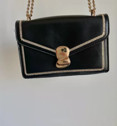 达芙妮包包 斜挎单肩链条包女包 之前买达芙...