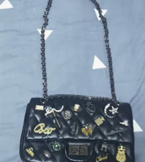 好看的包包 腾地方 便宜出包邮 喜欢的可以...