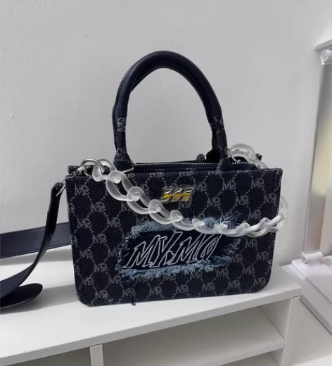 出MQ复古老花链条托特包 小号实拍 如图实...