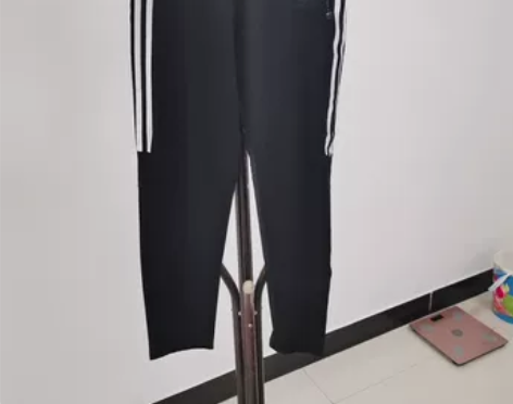 男款L码休闲运动裤，女生也能穿哦 感兴趣的...