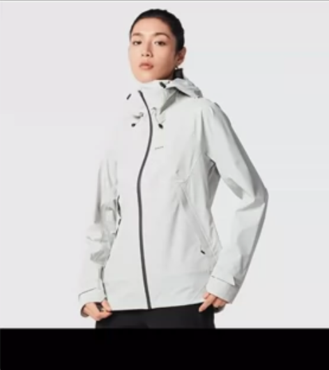 迪卡侬防水冲锋衣L，20000MM防水，买...