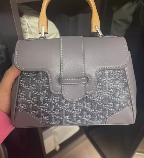 全新 灰色西贡包mini 可手提可斜挎 带...