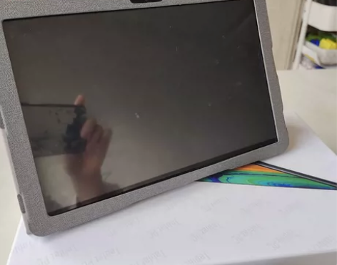 出闲置  平板电脑 14英寸 高清大屏国行...