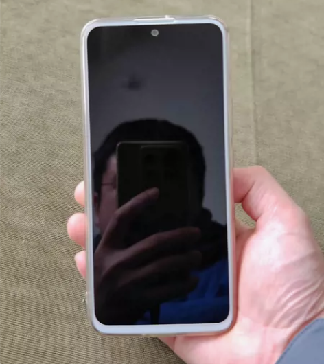 出个魅族18X，12+256，98新，同城...