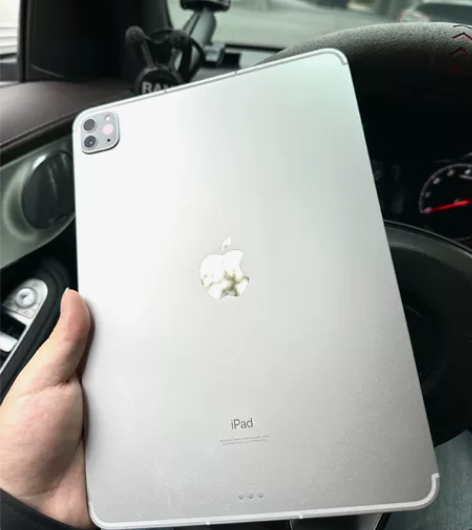 iPad Pro 2021款11寸插卡版1...