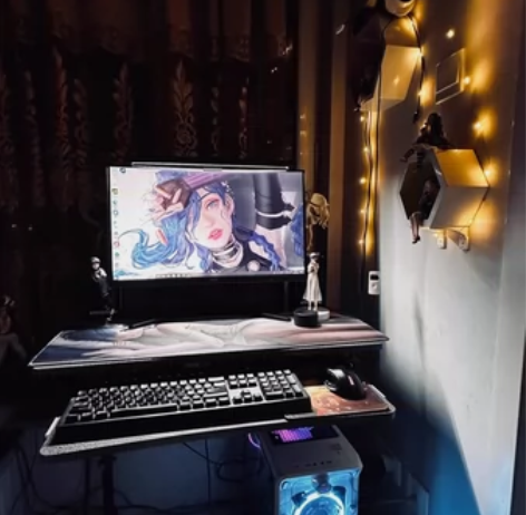 个人一手自用雷神台式电脑，配置如下，价格包...