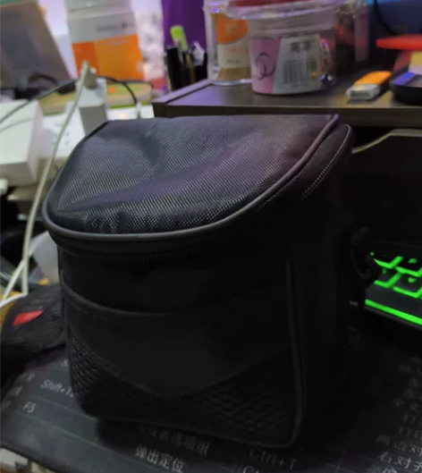 低价甩卖150元疆友新手入门相机,小型摄像...