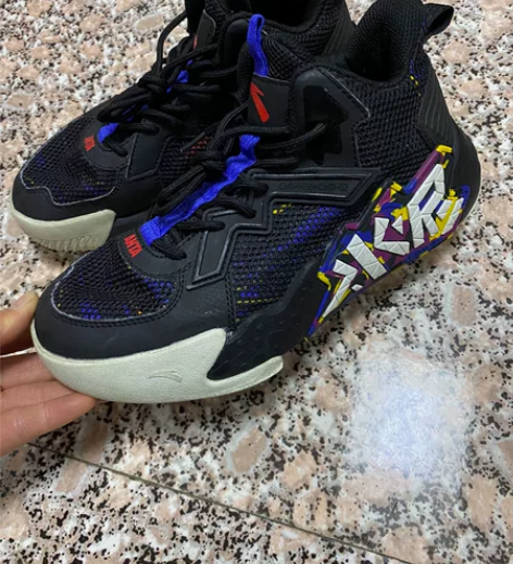 安踏儿童运动球鞋水泥克星篮球鞋专业战靴37...