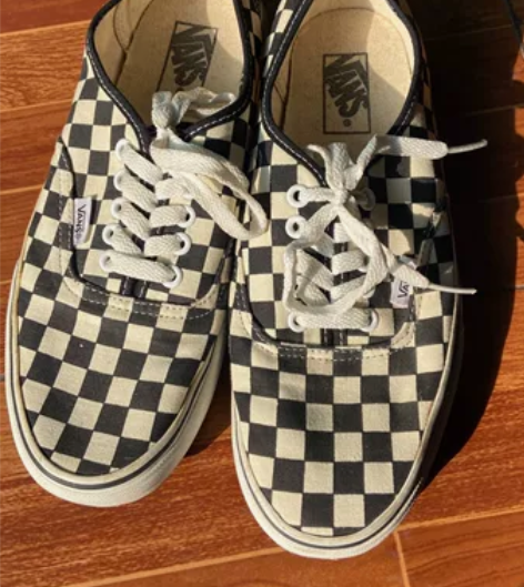 闲置正品Vans 黑白棋盘格鞋 8.5，4...