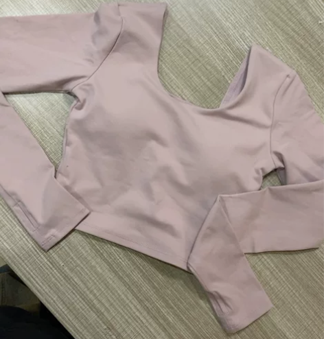 露露健身运动瑜伽长袖S码，无售后 不退不换...