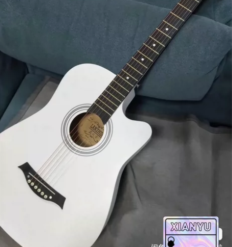 练手吉他，挺轻的，40寸单板，不划手，全新...