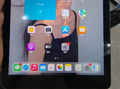 低价出自用iPad 6代。iPad 201...