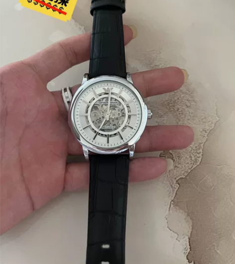 阿玛尼机械男表具体型号忘了闲置白菜价 感兴...