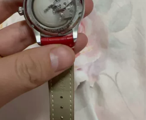 天王手表女款很新没有佩戴过 感兴趣的话点“...