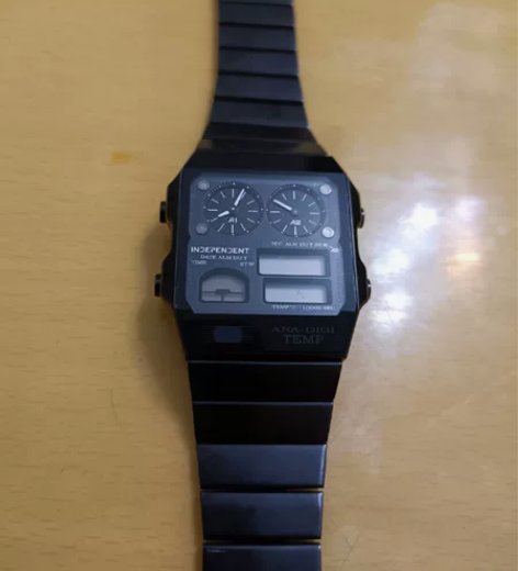 西铁城星河战舰日本代购过来的，这个是我收的...