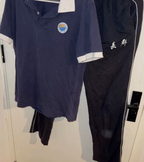 【湘A8140】长郡系夏季校服，尺码170...