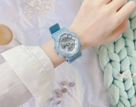 电子手表男女中学生运动联名款简约气质防水机...