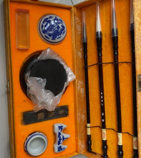 文房四宝 笔墨纸砚 六品堂的 感兴趣的话点...