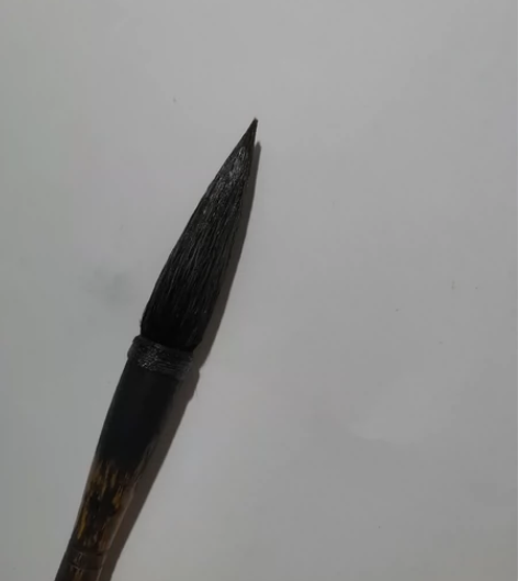 九十年代毛笔，狼羊兼毫高升湖笔。不含一根尼...