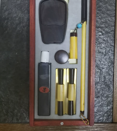禅心，抄经九件套，笔墨纸砚，全新 感兴趣的...