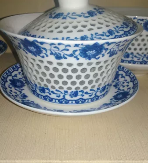 景德镇老式盖碗 景德镇玲珑盖碗，镂空盖碗，...