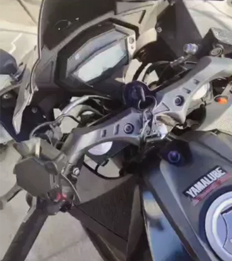 飞鹰r25 20 年上牌，可以过户大本在行...