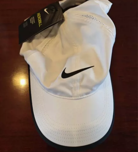家中闲置棒球帽，都是全新未带的，耐克阿迪达...