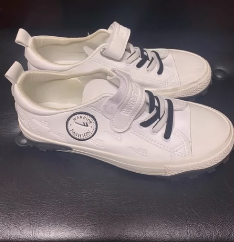 全新软皮回力休闲鞋 运动鞋 放鞋柜鞋头部位...