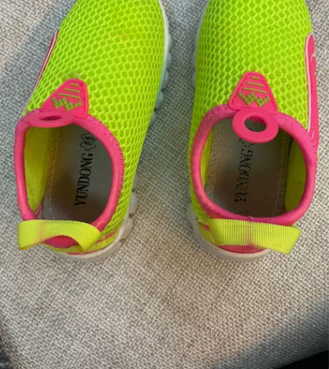 轻薄网面儿童鞋25码 品牌型号 不知道 入...