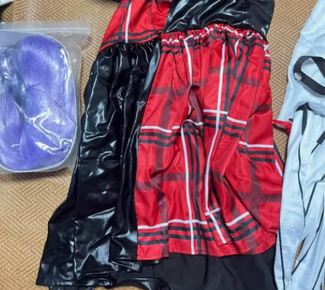 【出】王者荣耀小乔音你心动cos服和吉他道...
