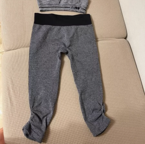 瑜伽服健身服，瑜伽裤子中码，瑜伽背心小码，...