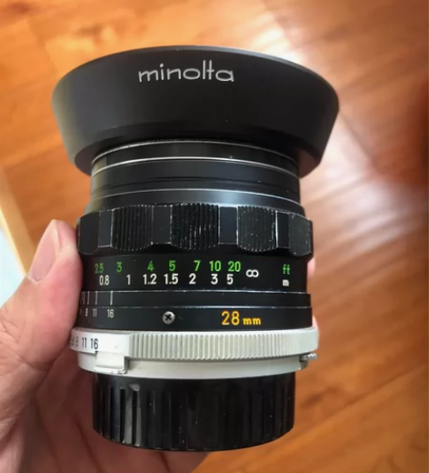 美能达手动对焦的 28/3.5 镜头 原厂...