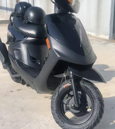 二手精品踏板摩托车，排量100CC。   ...