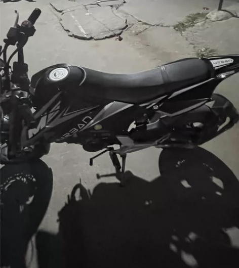 摩瑞5 小怪兽摩托车 嘎嘎新. 感兴趣的话...