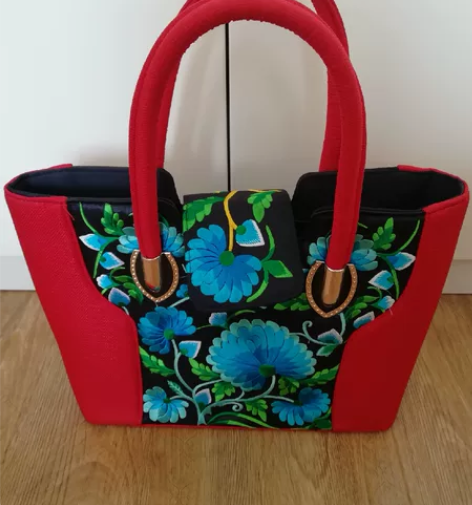 女款民族风刺绣工艺包包 大版颜色亮丽全新 ...