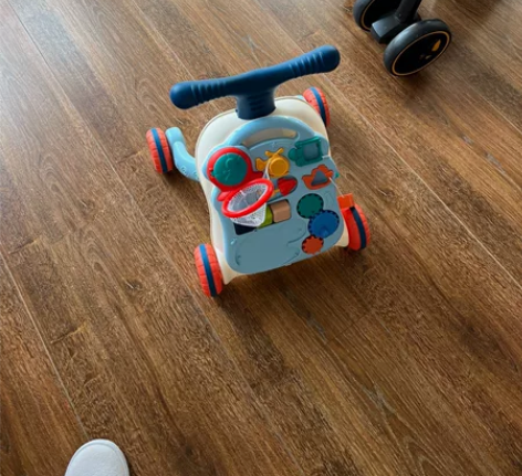 婴儿学步车10块自提 感兴趣的话点“我想要...