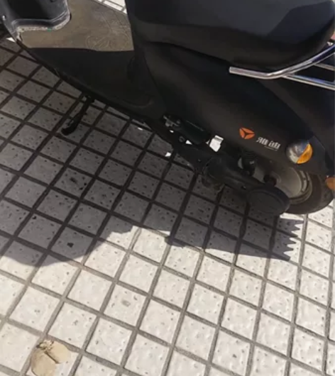 新车子买回来一年多，9成新，现在跑了6百公...