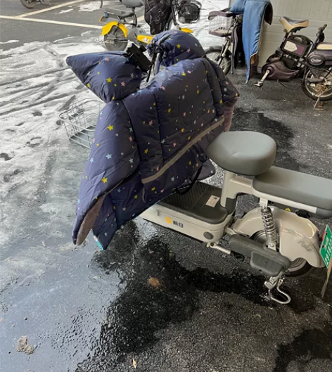 新日电动车准新车,60V20Ah电瓶,40...