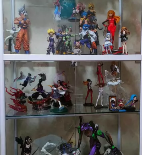 【包邮】手办幸运盲盒   都是爆款精品手办...