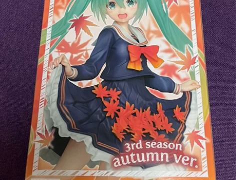VOCALOID  四季枫叶 秋服 初音未...