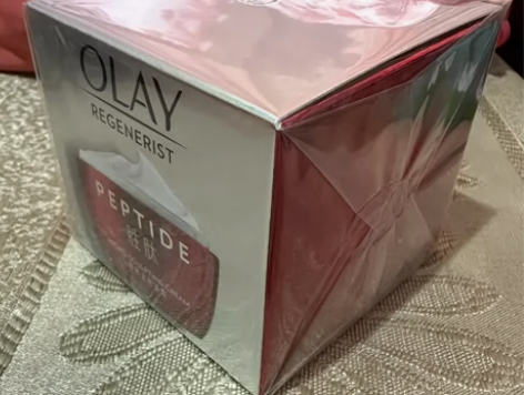 OLAY玉兰油大红瓶面霜，胜肽抗老抗皱紧致...