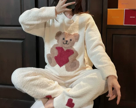 日系睡衣女冬季软绵绵爱心小熊甜美毛绒加厚珊...