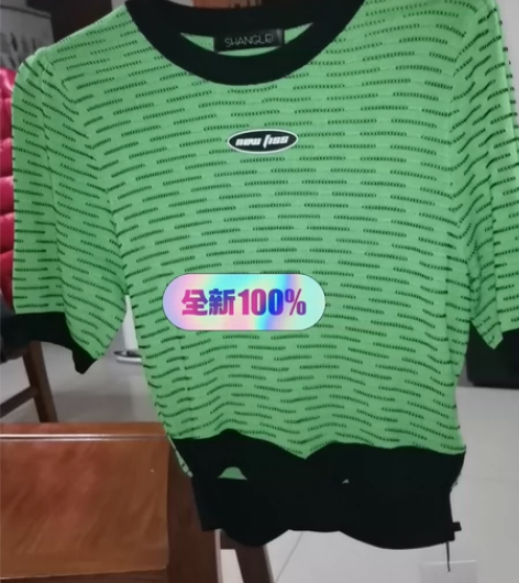 全新女装高腰针织衫 时尚品牌高腰针织衫,当...