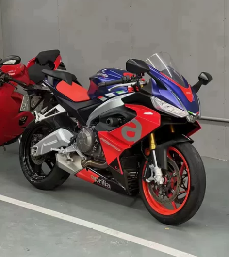 极品阿普利亚RS650 低价出售九五新二手...