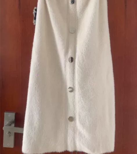 针织毛毛半身裙A版型 腰围60厘米拉伸80...