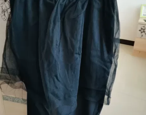 欧货样板纸皮裤，弹力大，带薄纱小裙子，8....