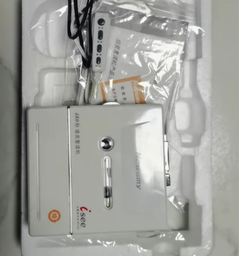 纽曼磁带复读机，小孩上学时候买的，几乎没用...