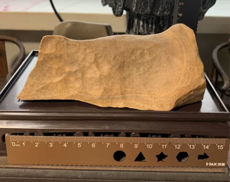 自选奇石刻字专区082：戈壁木纹石手把件 ...