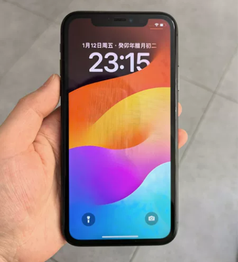 ?自用苹果11，256G，黑色，几乎全新，...