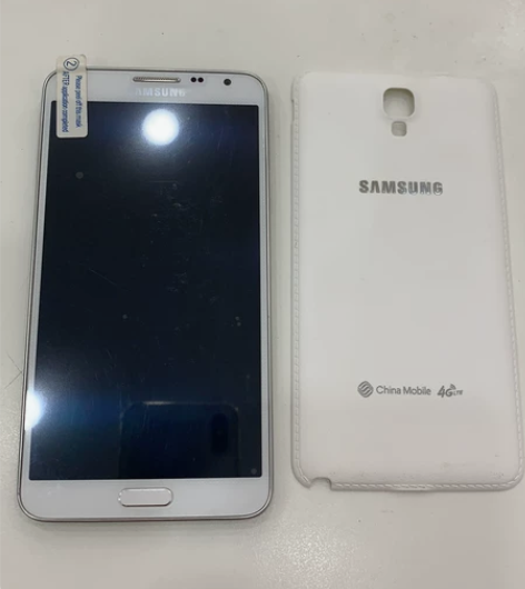 整理柜台翻出来三星手机~全新全套带包装~当...